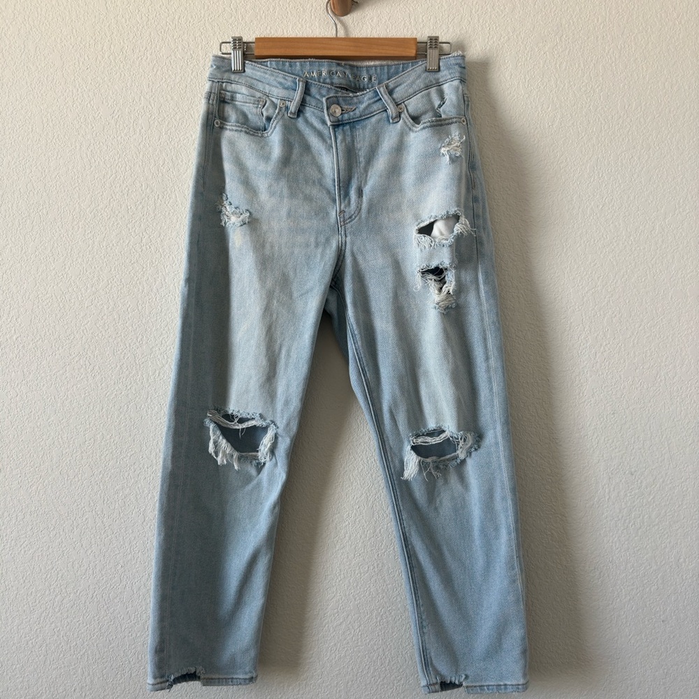 American Eagle Highest Rise Mom Jeans 8 x-short